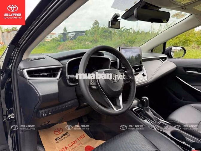 Toyota Corolla Altis 1.8V (CVT) 2022 Đen