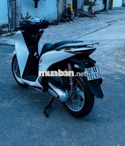 Honda SH 160i ABS sx cuối 2025 Trắng đen bstp