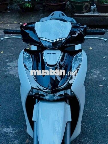 Honda SH 160i ABS sx cuối 2025 Trắng đen bstp