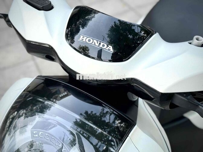 Honda Scoopy 2025 Trắng 3000km siêu mới