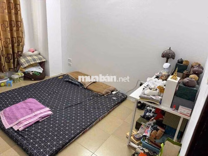 Lô góc Chung cư phố Minh Khai 60m2 T2 giá 4.2 tỷ sổ CC 2 thoáng nhà đẹ