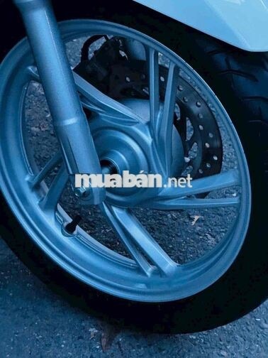 Honda SH 160i ABS sx cuối 2025 Trắng đen bstp