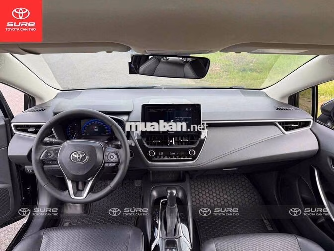 Toyota Corolla Altis 1.8V (CVT) 2022 Đen