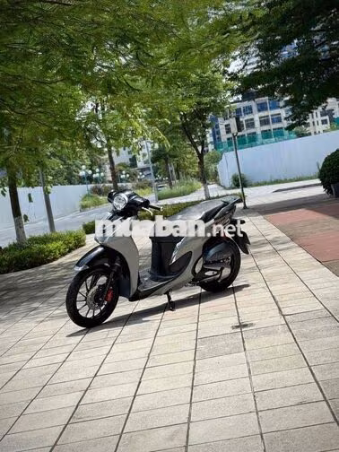 Honda SH Mode ABS Sport 2023 Xám xi măng 29H2