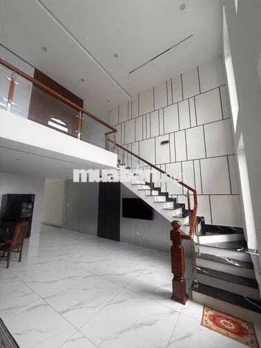 Chính chủ gởi bán nhà 2 tầng oto Hoà Xuân mới