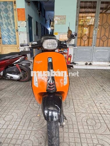 Piaggio Vespa Cam Nữ Kiên Giang