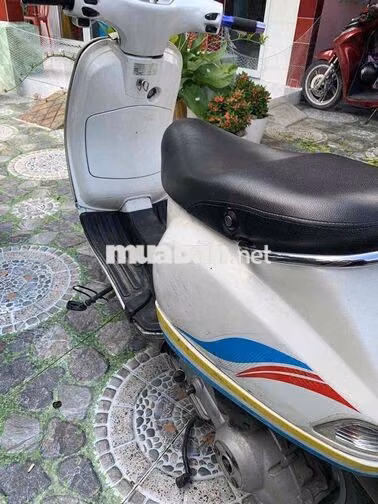 Piaggio Vespa 2010 Trắng Việt Nam