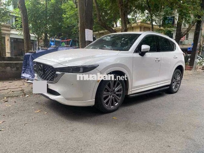 Mazda CX5 Premium Exclusive 2.0 AT sản xuất 2024