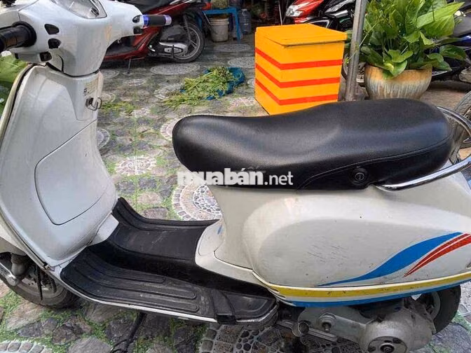 Piaggio Vespa 2010 Trắng Việt Nam