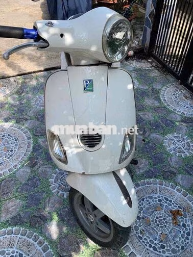 Piaggio Vespa 2010 Trắng Việt Nam