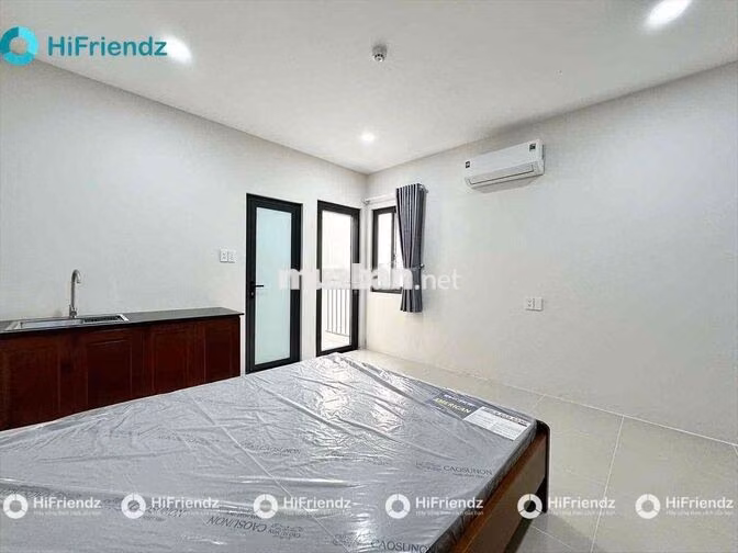Căn hộ mới đi bộ qua Văn Lang VLU có ban công tại Dương Quảng Hàm
