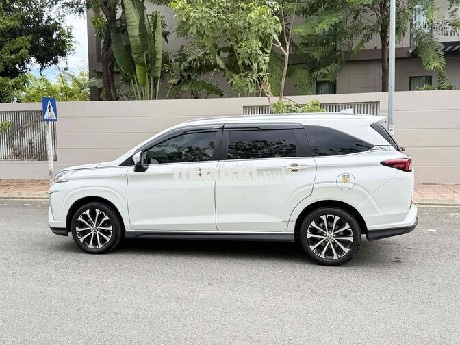 Toyota Veloz Cross Top 2025 42.000km Trắng