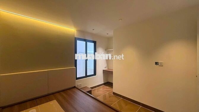 Cho thuê nhà nguyên căn cao cấp mới 100% gần biển Hòn Chồng Nha Trang