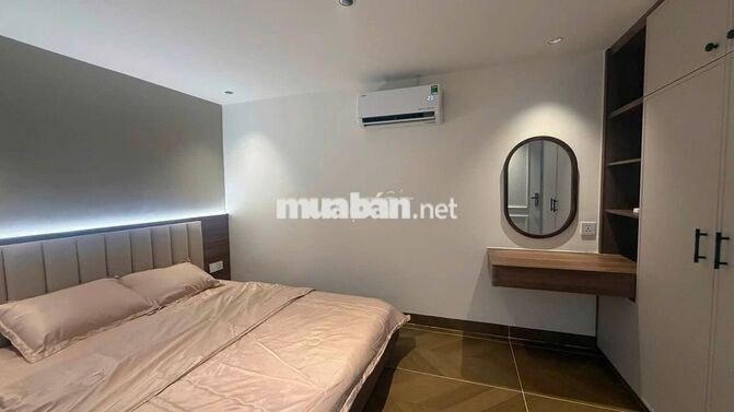 Cho thuê nhà nguyên căn cao cấp mới 100% gần biển Hòn Chồng Nha Trang