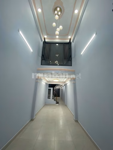 chính chủ cần bán - 148 Hoàng Văn Thụ - P9 - Phú Nhuận - có hẻm sau  