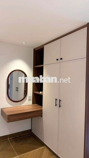 Cho thuê nhà nguyên căn cao cấp mới 100% gần biển Hòn Chồng Nha Trang