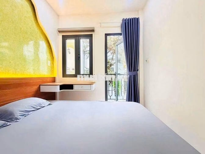 Bán Nhà Sát Chợ Gò Vấp - Lô Góc thoáng - full nội thất ở ngay .