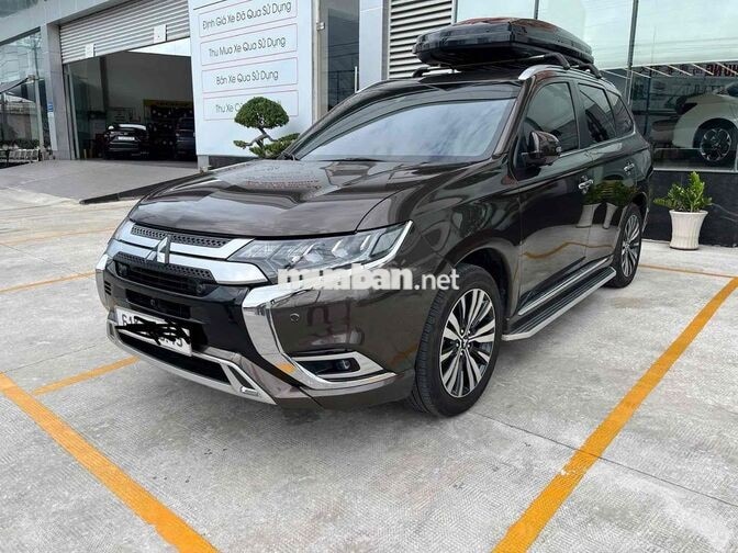Mitsubishi Outlander 2023 Bản cao nhất