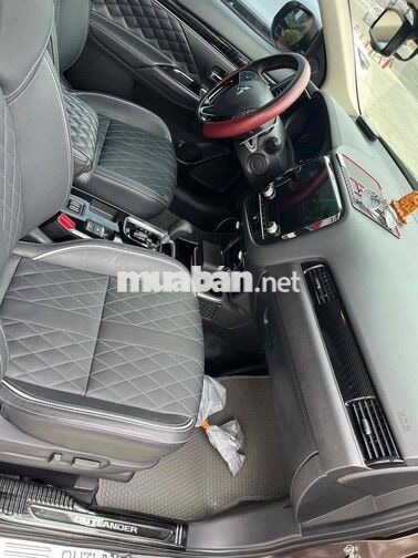 Mitsubishi Outlander 2023 Bản cao nhất