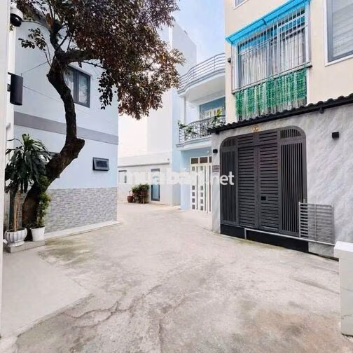 Bán Nhà Sát Chợ Gò Vấp - Lô Góc thoáng - full nội thất ở ngay .