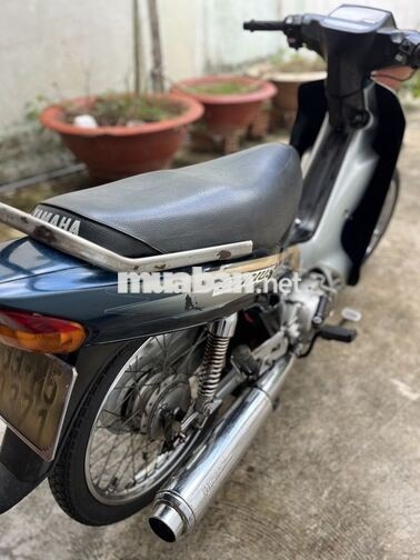 Yamaha Sirius Xanh đen