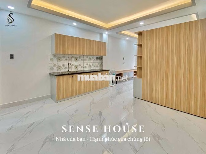 Studio Ban Công Rộng 35m2 | Full Nội Thất | Ngay Tân Sơn Nhì