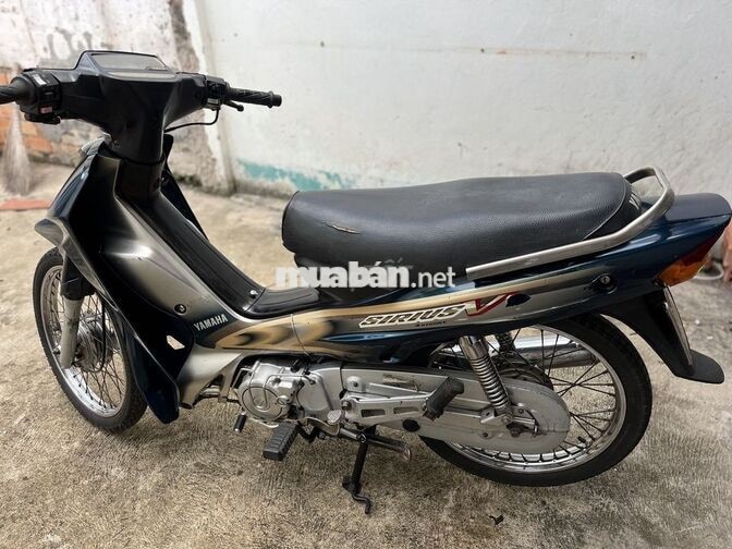 Yamaha Sirius Xanh đen