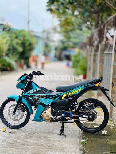 Suzuki Satria F150 Xanh đen