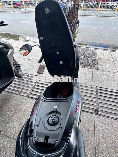 Xe máy điện ESPERO 50VELIA màu Đen