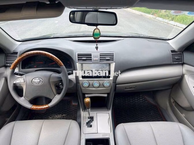 Toyota Camry Le 2008 Nâng cấp 2011 Đen