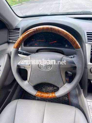 Toyota Camry Le 2008 Nâng cấp 2011 Đen