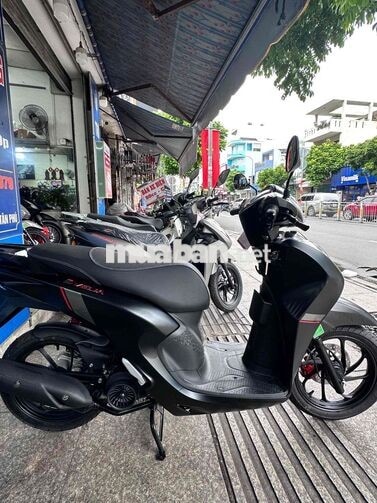 Xe máy điện ESPERO 50VELIA màu Đen