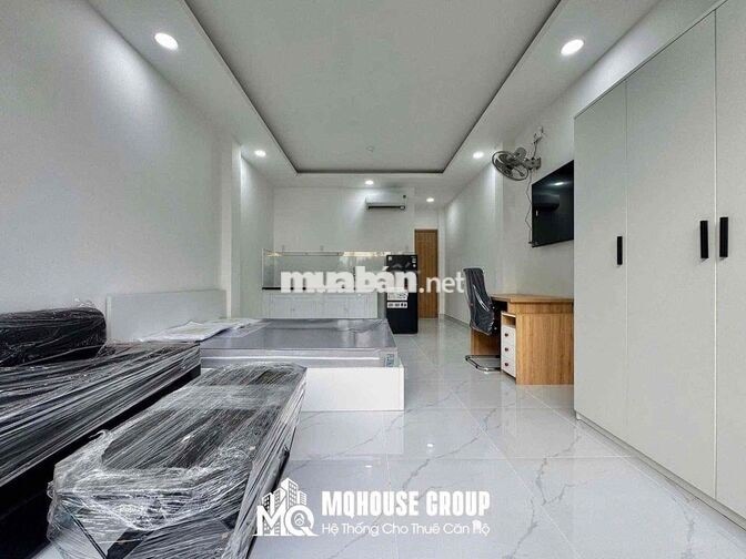 STUDIO BAN CÔNG THOÁNG - ĐẦY ĐỦ NỘI THẤT - NGAY ĐH GIAO THÔNG VẬN TẢI