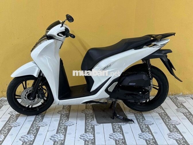 SH 125 đời 2022 trắng đen siêu mới 43AE-052.71