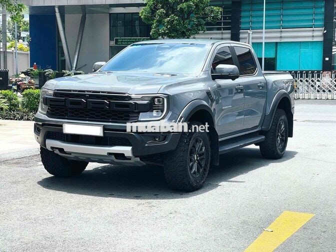 Raptor Đẹp Lên Nhiều Đồ Xe Bán Tại Hãng Ford