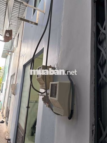 Nhà cho thuê nguyên căn (nhỏ) giá 3tr ĐIỆN NƯỚC CHÍNH gần trường TNMT