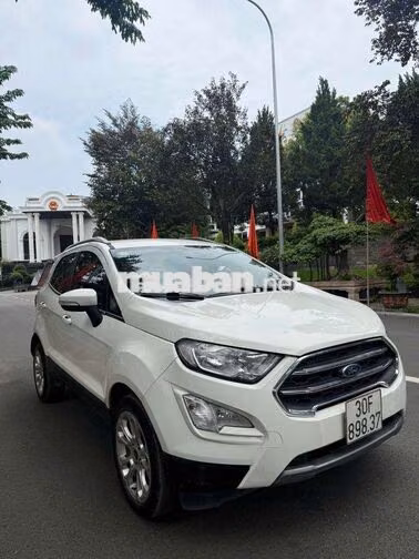 Ford EcoSport Titanium 2018 Trắng 10 vạn km