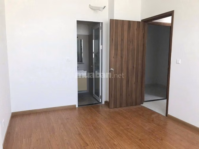 Chung Cư Bàu Cát 2 có ban công-Thang máy,3PN Ko NT thất 89m2 giá 10,5T