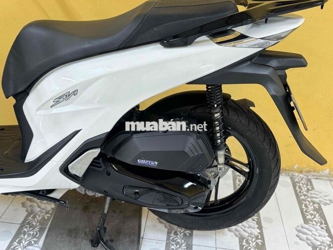 SH 125 đời 2022 trắng đen siêu mới 43AE-052.71
