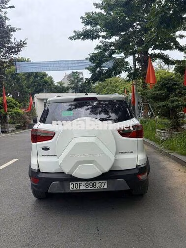 Ford EcoSport Titanium 2018 Trắng 10 vạn km