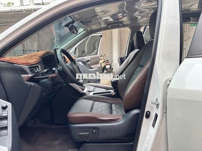 INNOVA CROSS 2.0V 2024 | Xe đẹp giá mềm