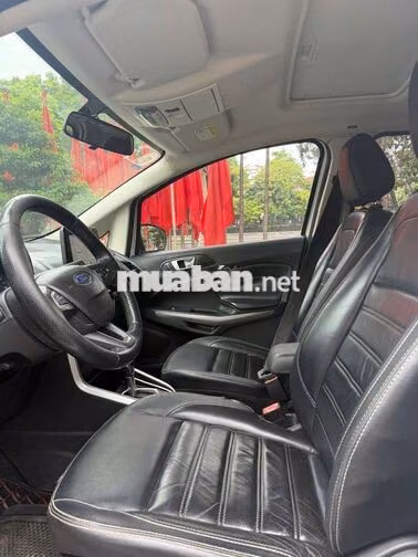 Ford EcoSport Titanium 2018 Trắng 10 vạn km