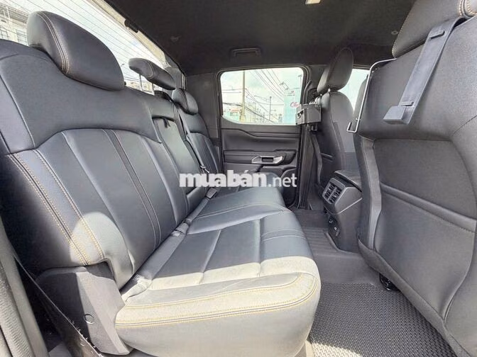 Ford Ranger Wildtrak 2025 Đen 9.100 km