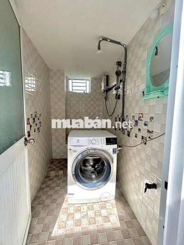 Nhà 3 tầng MT Tùng Thiện Vương_Nam Việt Á