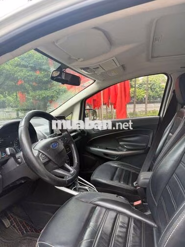Ford EcoSport Titanium 2018 Trắng 10 vạn km