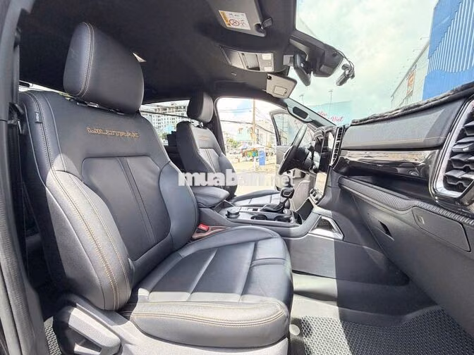Ford Ranger Wildtrak 2025 Đen 9.100 km