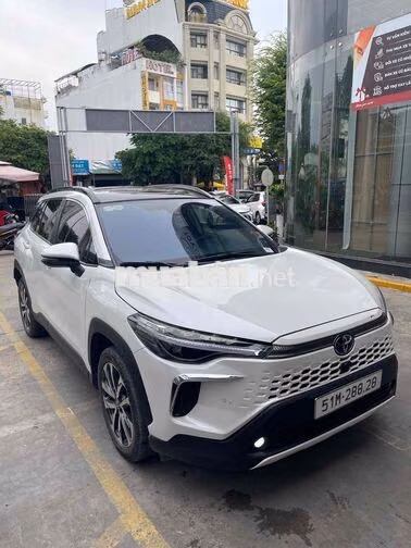 Toyota Corolla Cross 1.8V 2025 Trắng Tự động