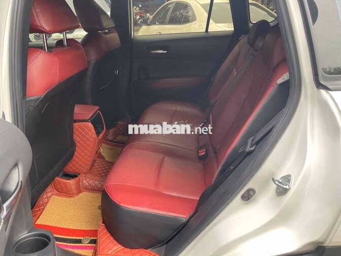 Toyota Corolla Cross 1.8V 2025 Trắng Tự động