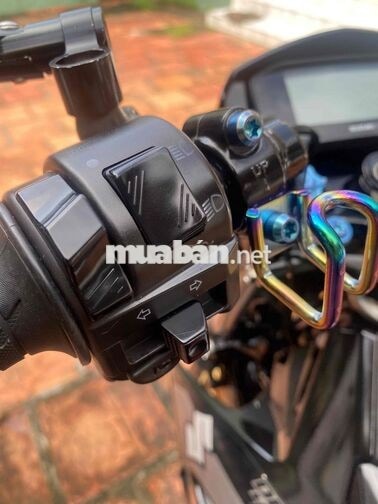 Suzuki Raider Fi 150cc 2020 hàng trùm mền