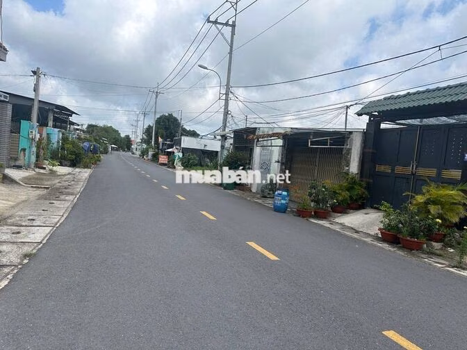 Bán  lẹ lô đất 179m2 (6x29)m giá 600triệu Võ Văn Điều SỔ HỒNG RIÊNG